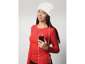 Шапка «Музыка со мной»